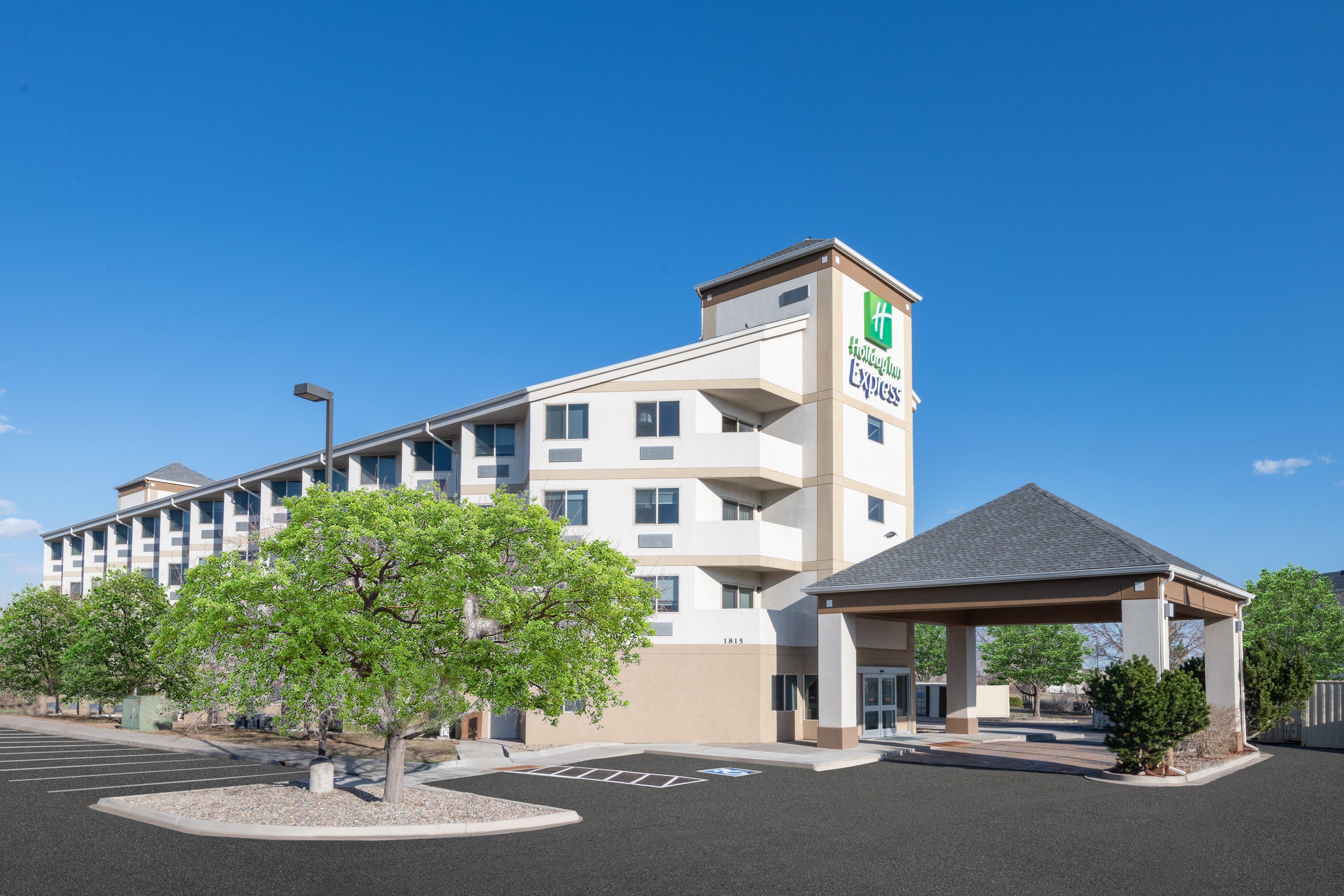 Holiday Inn Express & Suites Colorado Springs-Airport By Ihg Extérieur photo