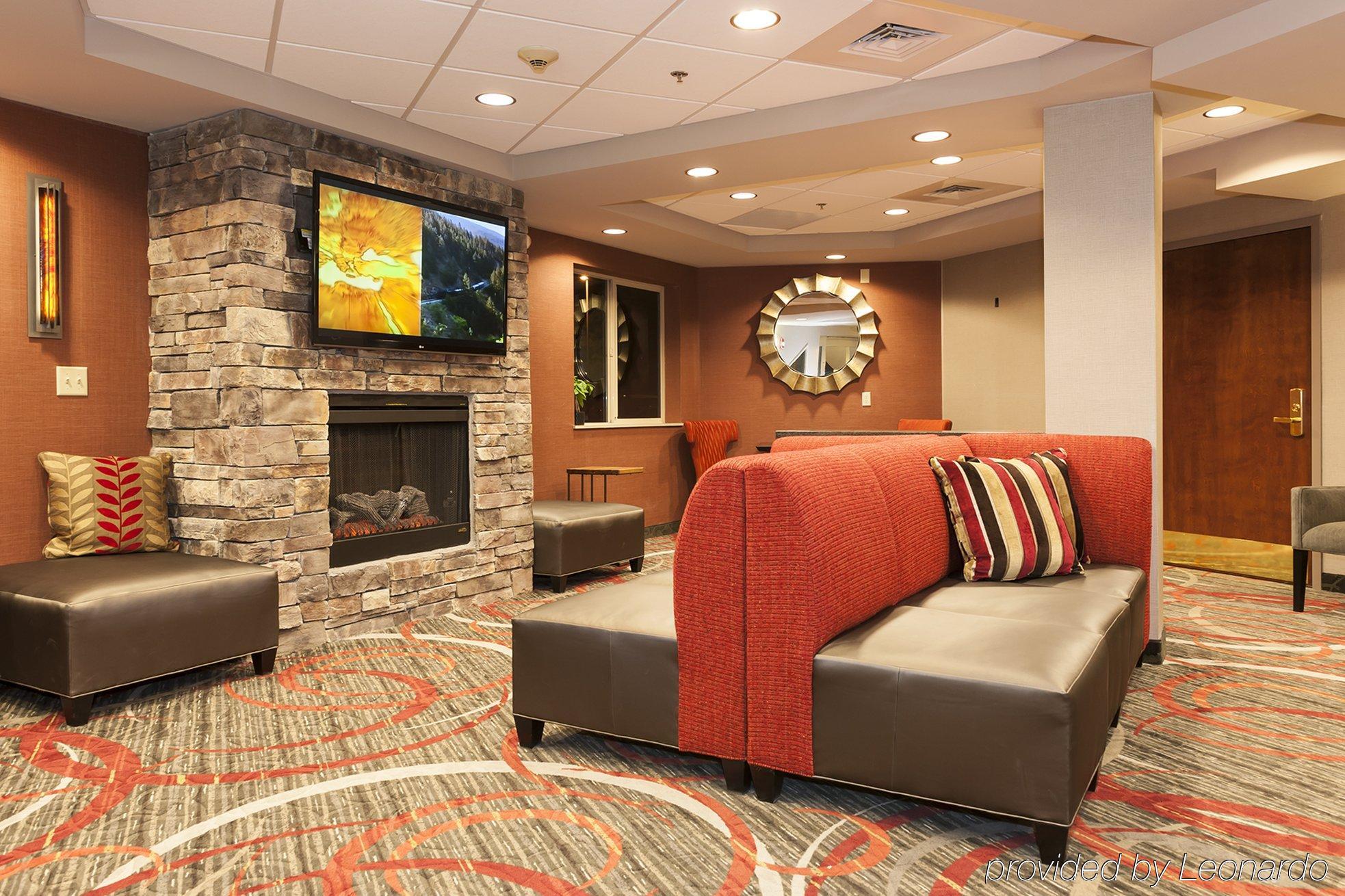 Holiday Inn Express & Suites Colorado Springs-Airport By Ihg Extérieur photo