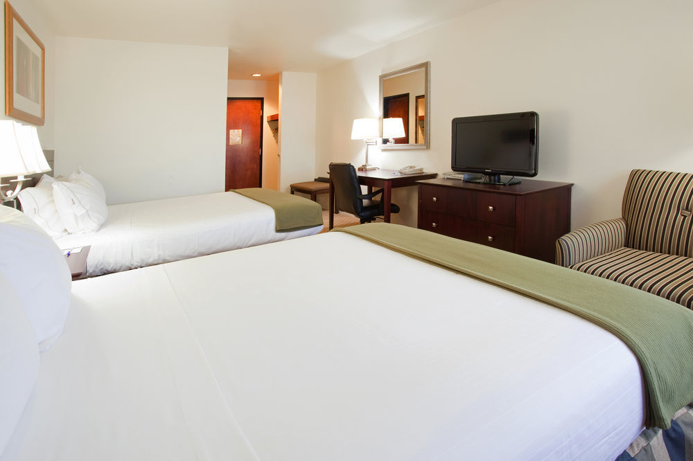 Holiday Inn Express & Suites Colorado Springs-Airport By Ihg Extérieur photo